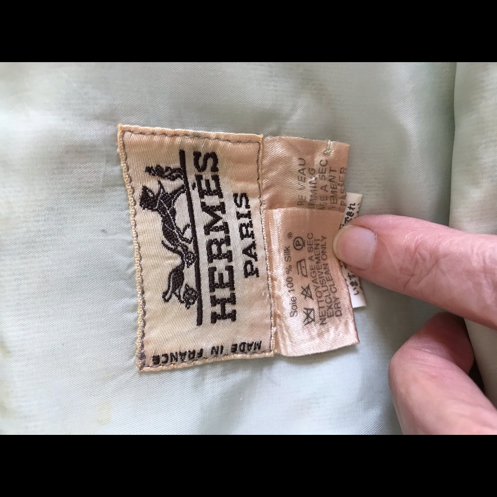 Vintage Hermès Chantilly “Bum Bag” Silk Pouch - Picture 5 of 10